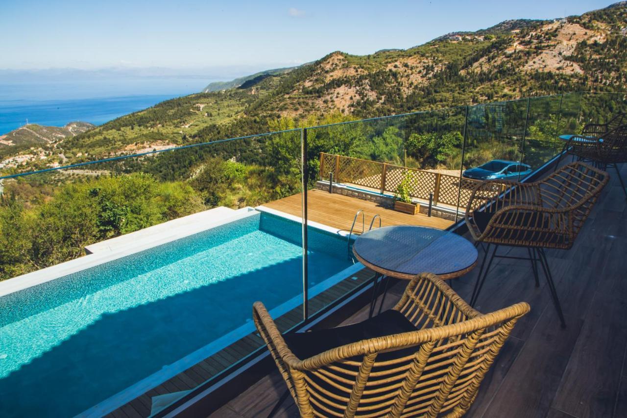 Villa Fabiana Kalamitsi  Exterior photo